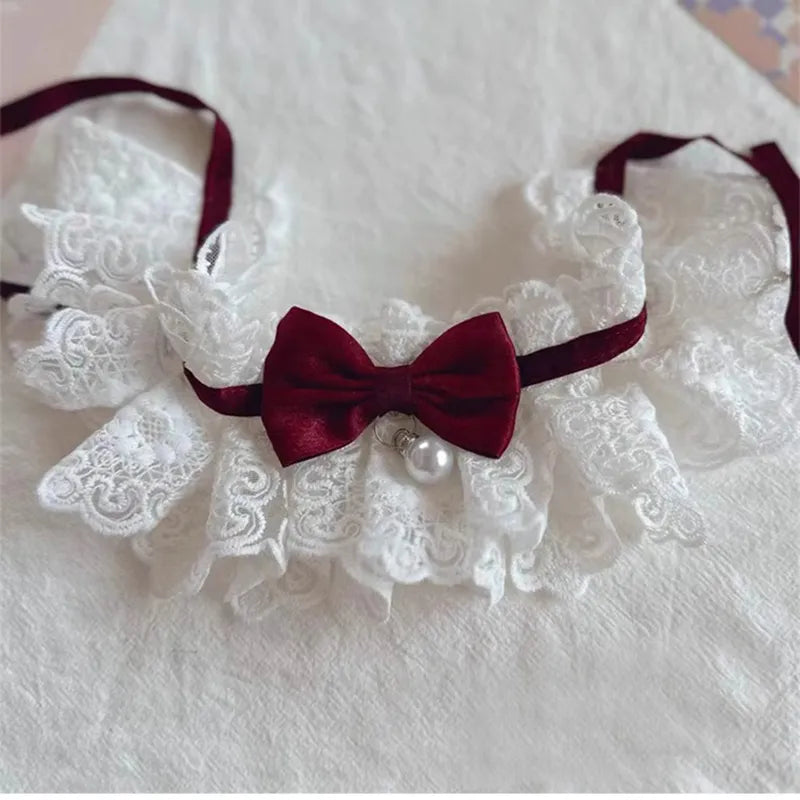 Elegant Pearl & Lace Pet Collar: Perfect for Special Occasions